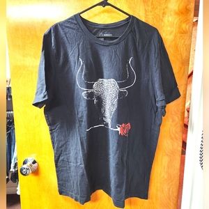 ARKA Men's "Romantic Bull" T Shirt